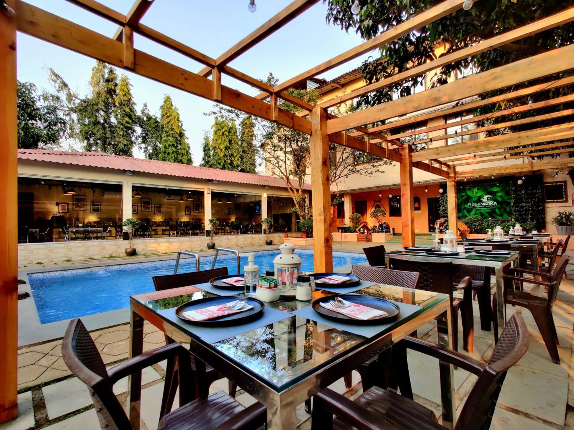 Pushp Vatika Resort & Lawns Navi Mumbai Exterior foto